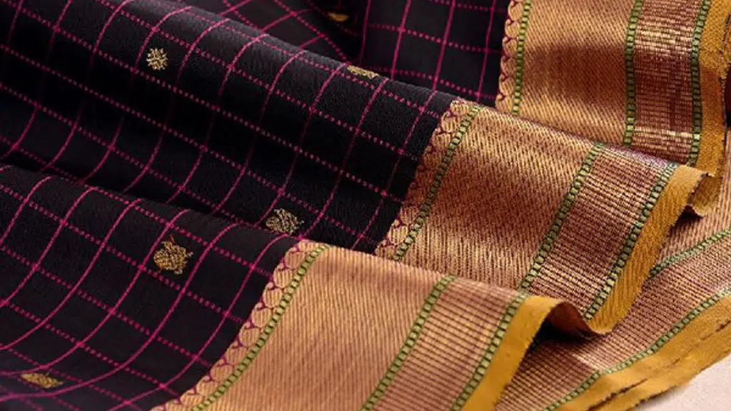 Old pattu sarres buyers