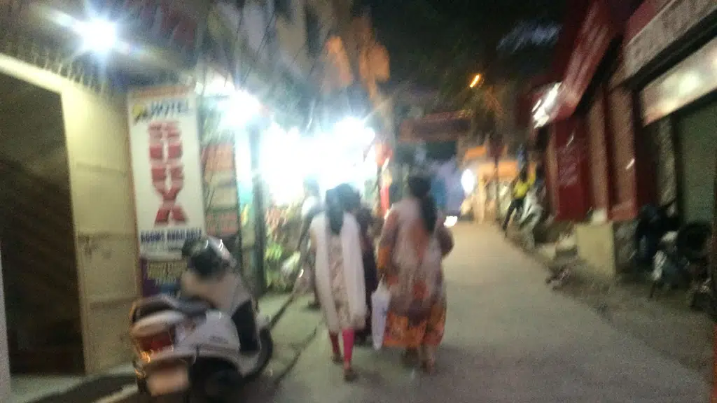 Himalaya Handlooms Handicrafts