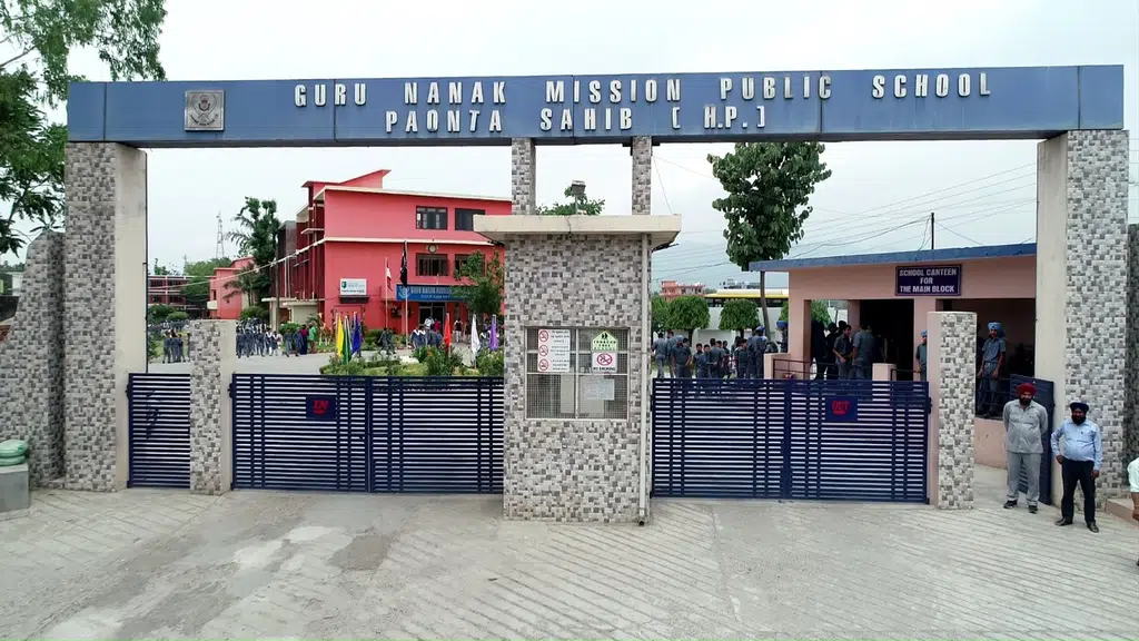 Guru Nanak Mission Public School