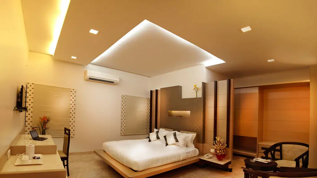 Sunshine Hotel
