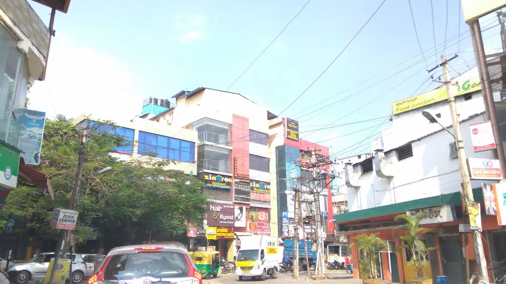 De seventy 7 Koramangala