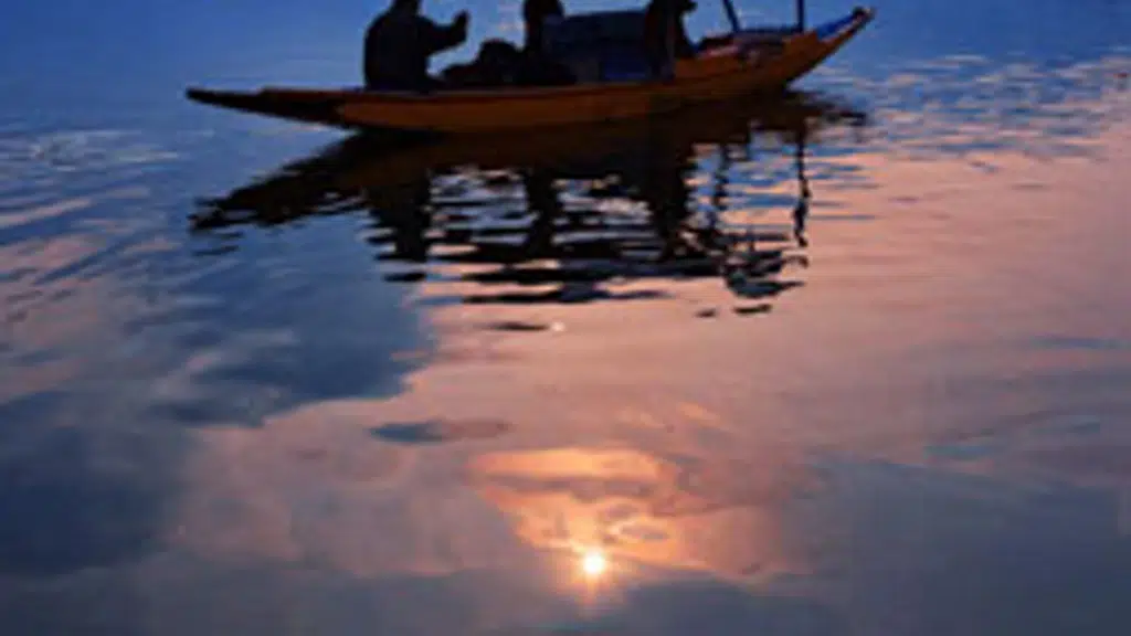 Marias Kashmir Holidays Tour and Travel