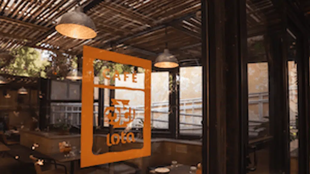 Cafe Lota