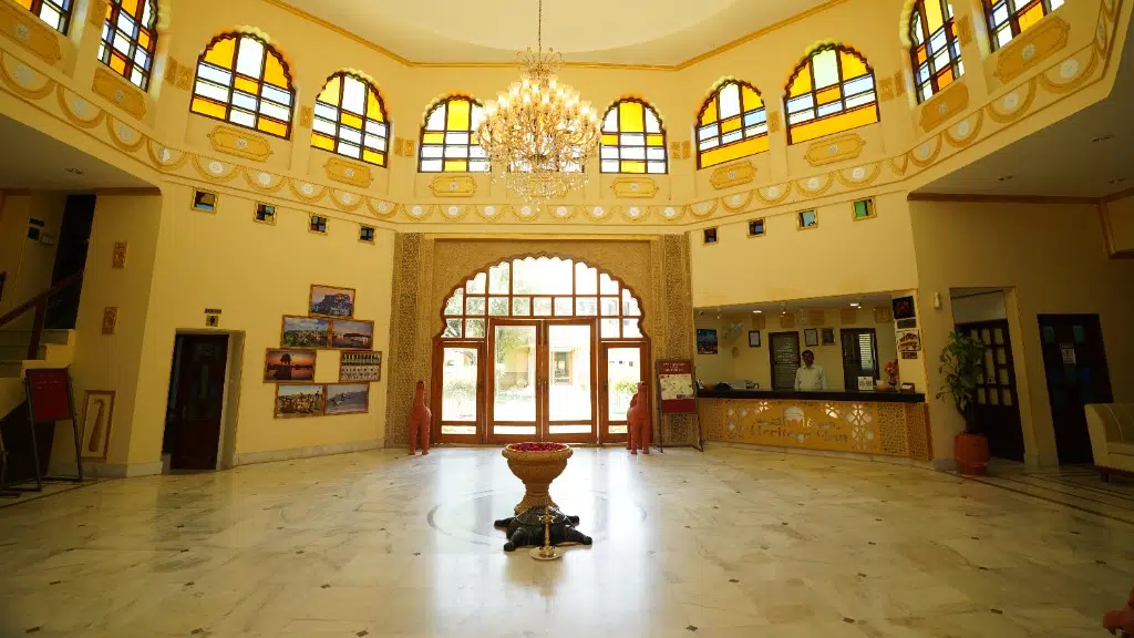 Food Hub Hotel & Restaurant