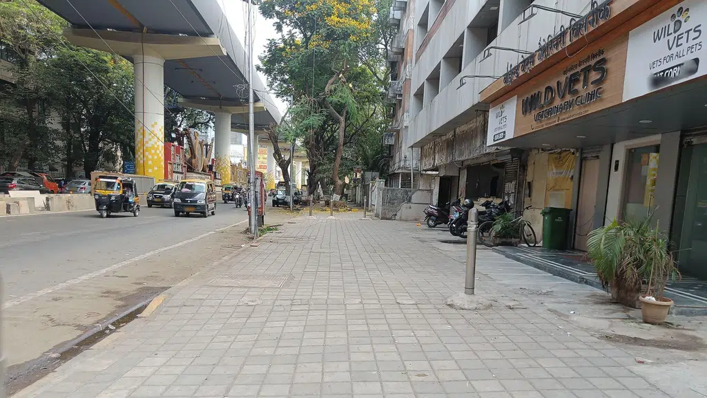 Jawa Yezdi Motorcycle Bandra
