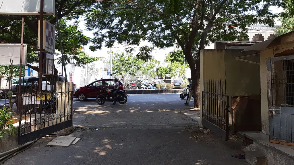 Dinamalar Advertising Marketing Office