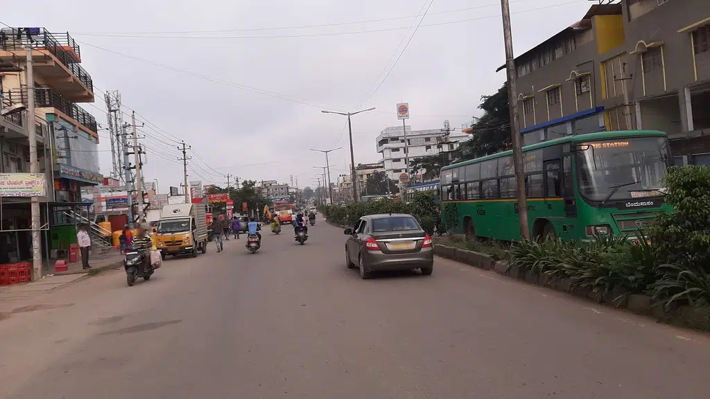 Sri Kalabyraveshwara Hotel