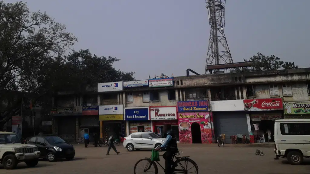 City Hotel and Restaurant