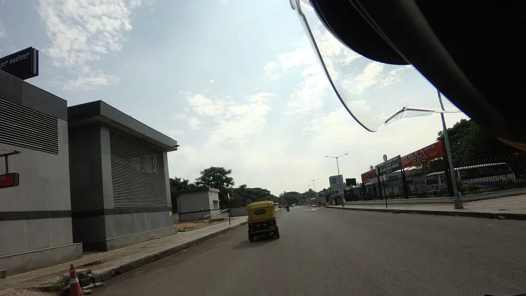 Sir M. Vishweshwaraiah Central College Metro Entrance