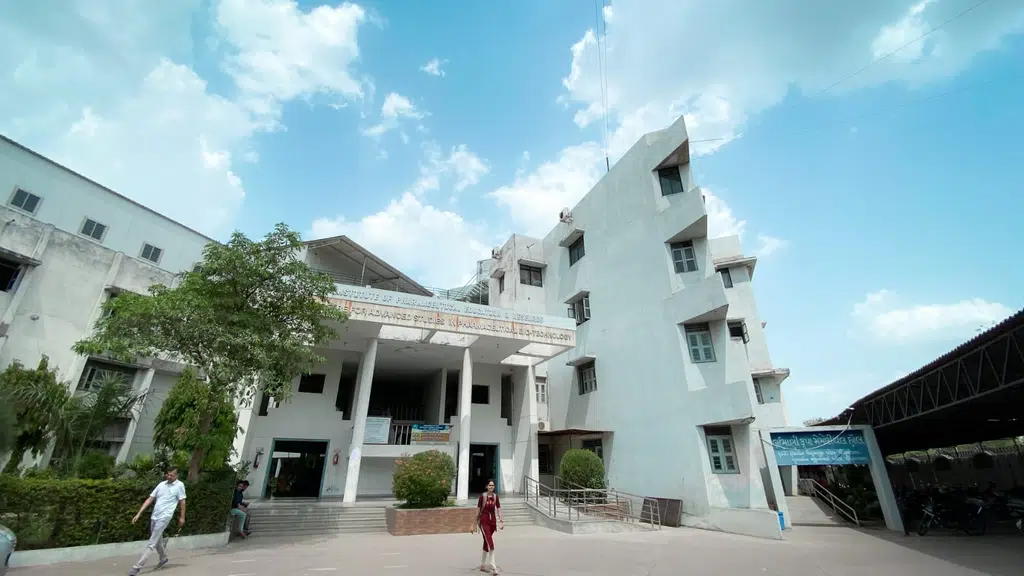 Department of Physics - Kadi Sarva Vishwavidyalaya