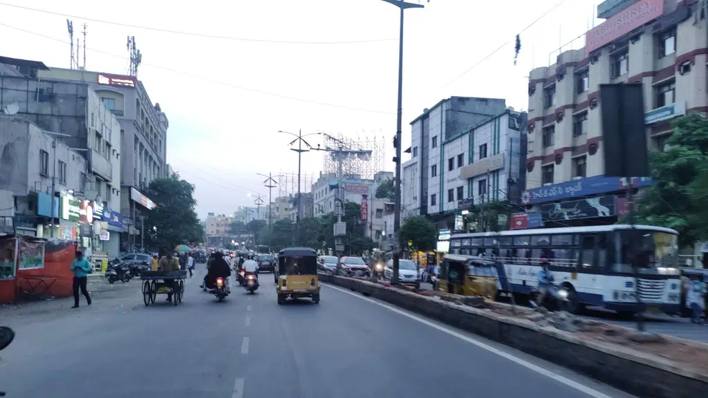 Lens&Meds | Himayatnagar | Best Pharmacy | Eyewear & Sunglasses | Diagnostics & Clinic