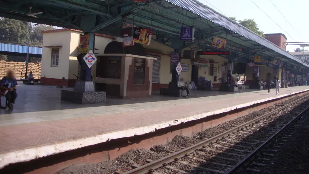 Jalgaoun Stn