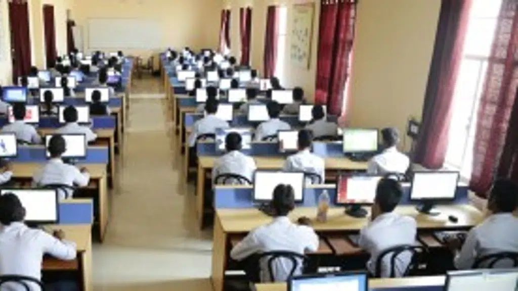 K.K. Institute of Engineering and Management,dhanbad