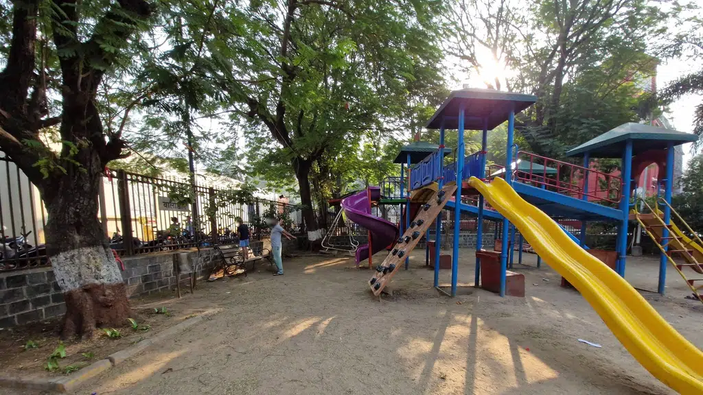 Janata Shikshan Sanstheche High School
