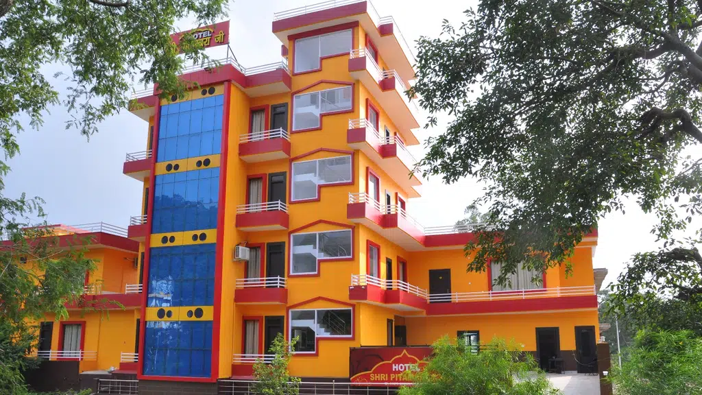 Hotel Shri Pitambara Ji