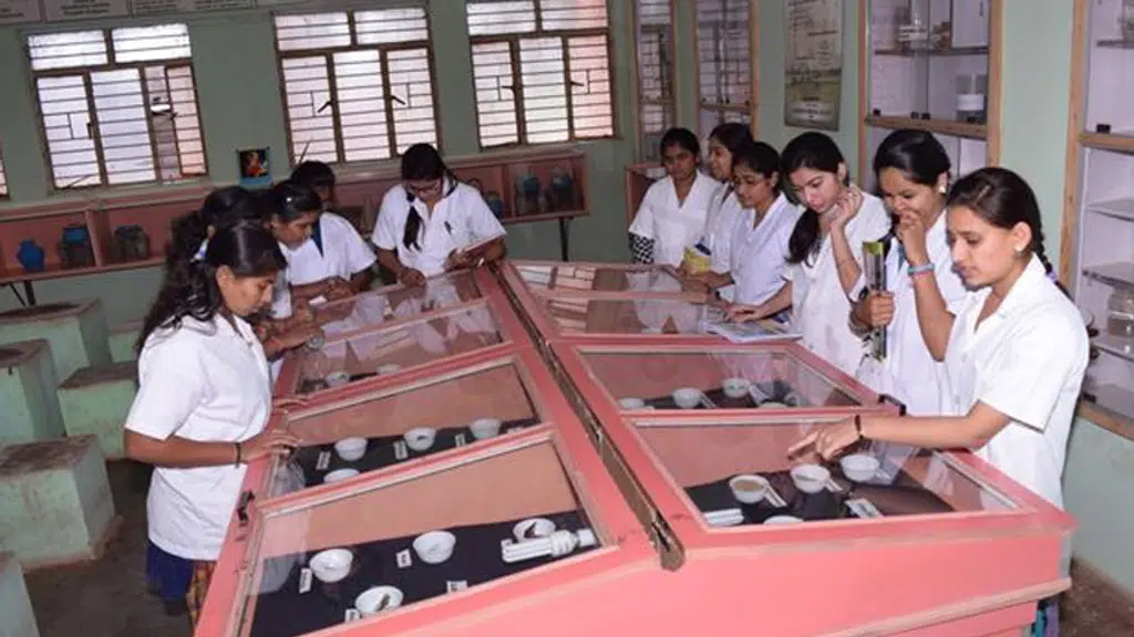 TMAE's Ayurveda Medical College, Hosapete