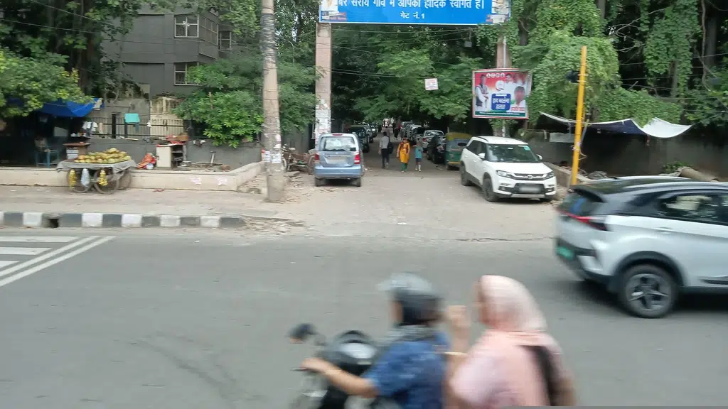 Ber Sarai Bus Stop