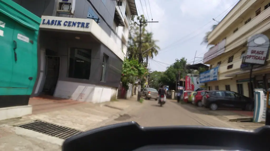 Giridhar Eye Hospital