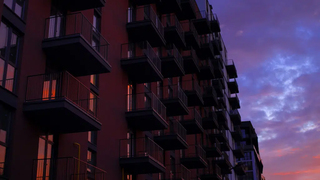RR Properties of Rent