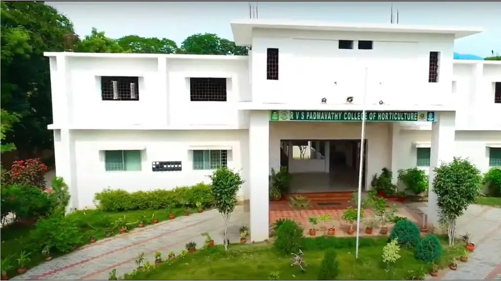 RVS Padmavathy College of Horticulture