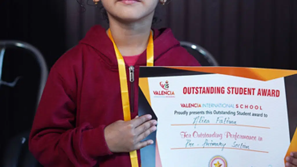 Valencia International School