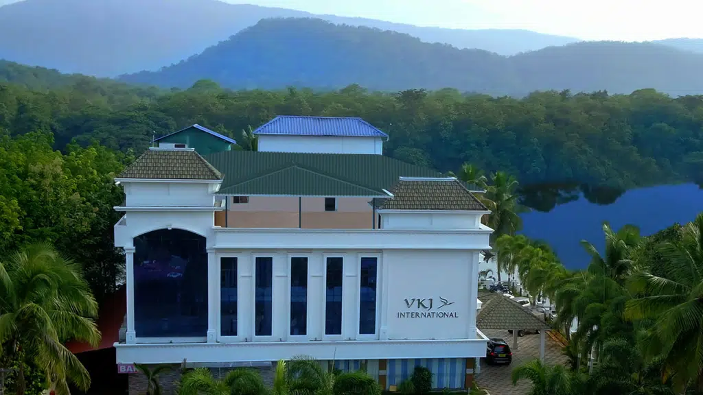 Hotel VKJ International