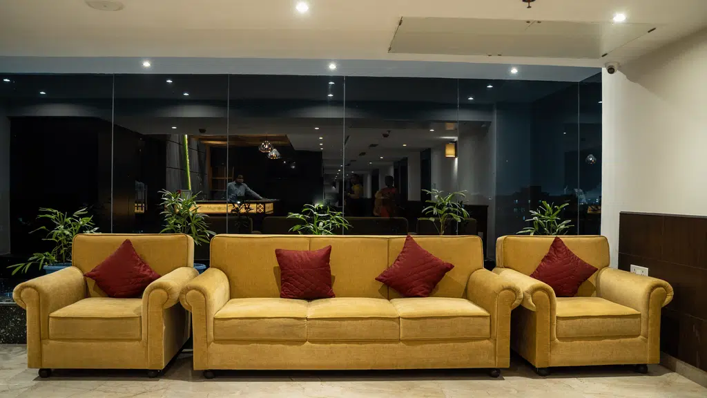 Hotel Paras Heights