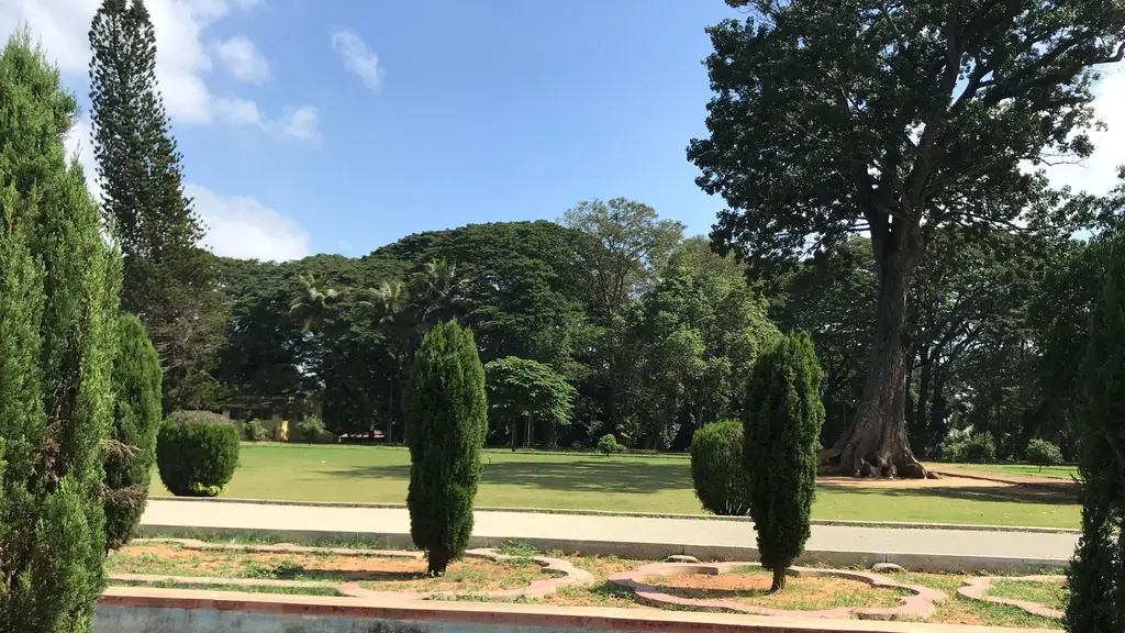 Daria Daulat Bagh