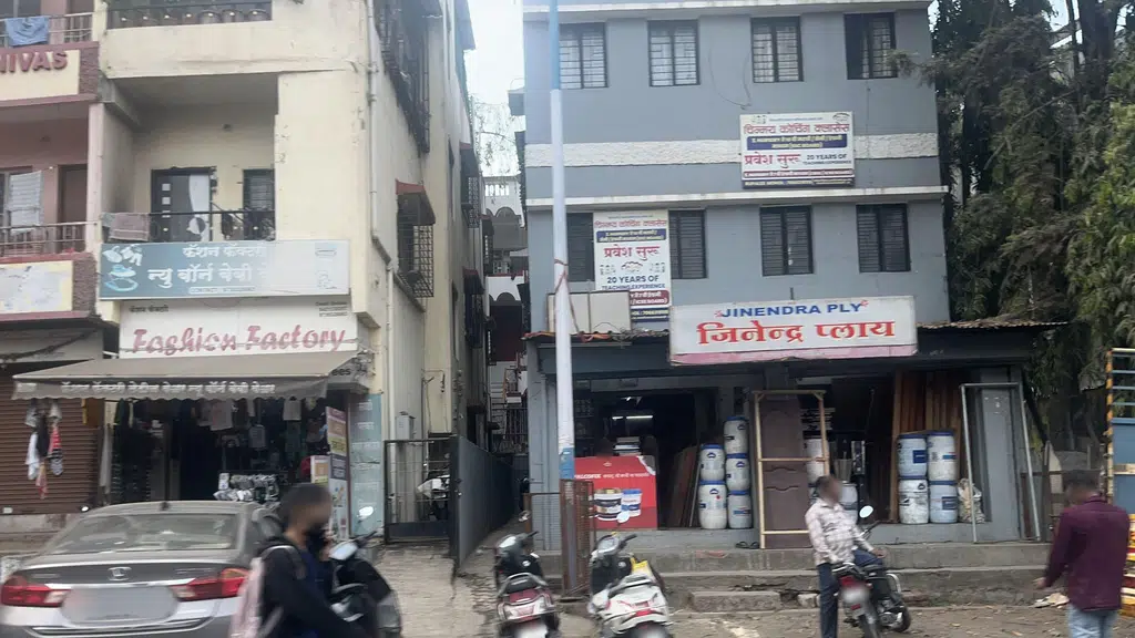 Life Care Clinic & Day Care