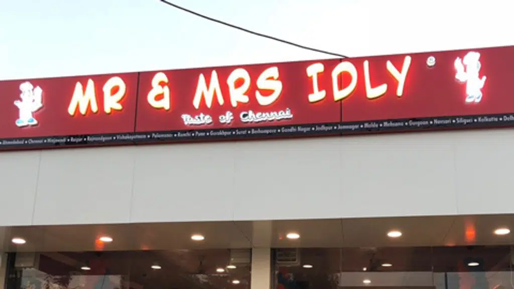 Mr. and Mrs. Idly