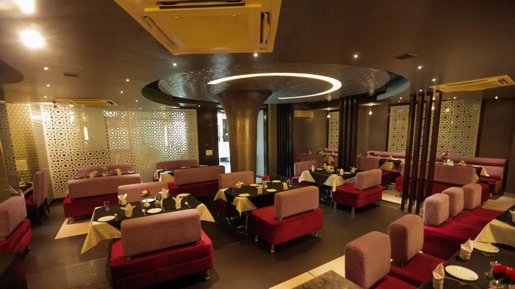 Grand Maharaja Hotel