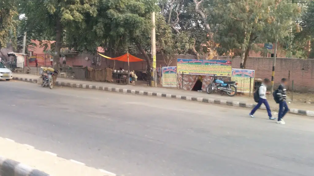 Cng filling center