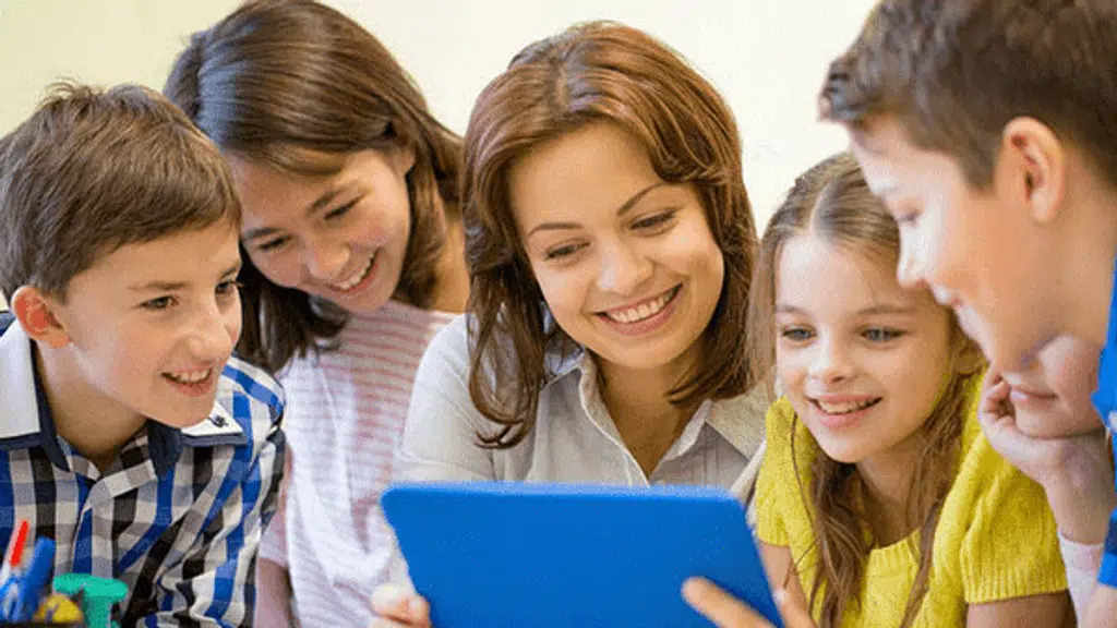 Praadis Education