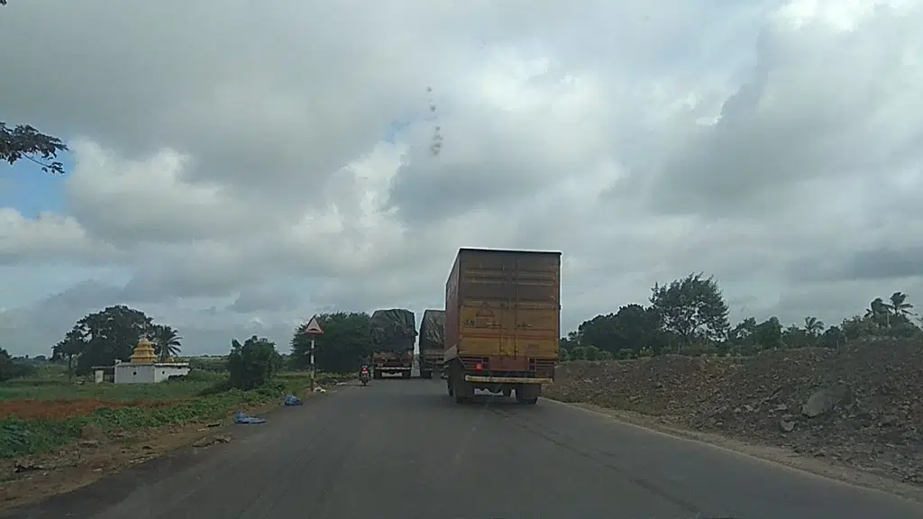 Goa motor garage
