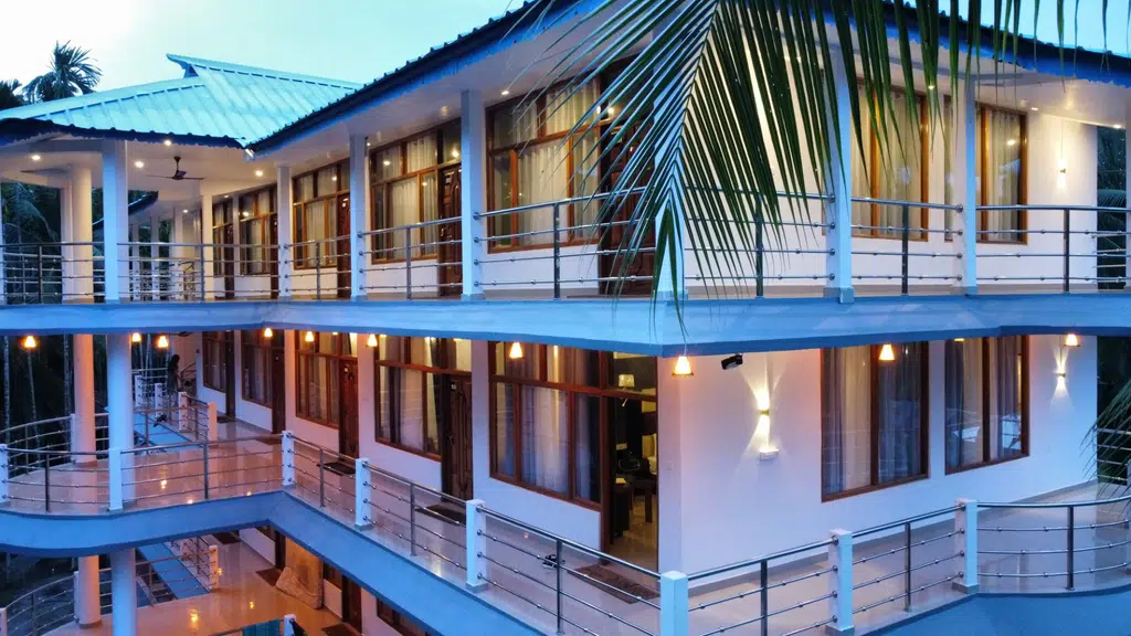 Shangrilas Beach Resort
