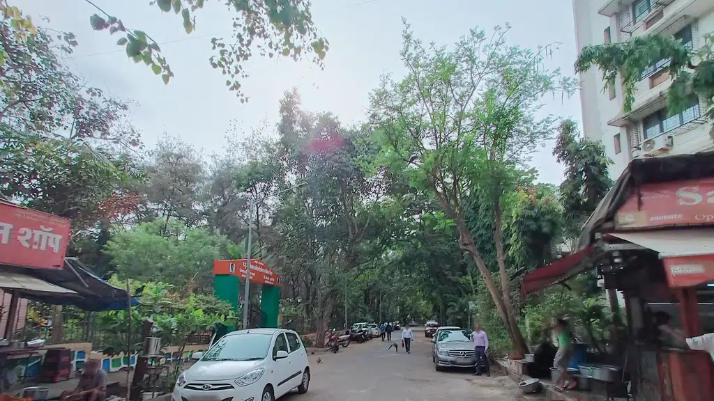 ICICI Bank Limited, Juhu