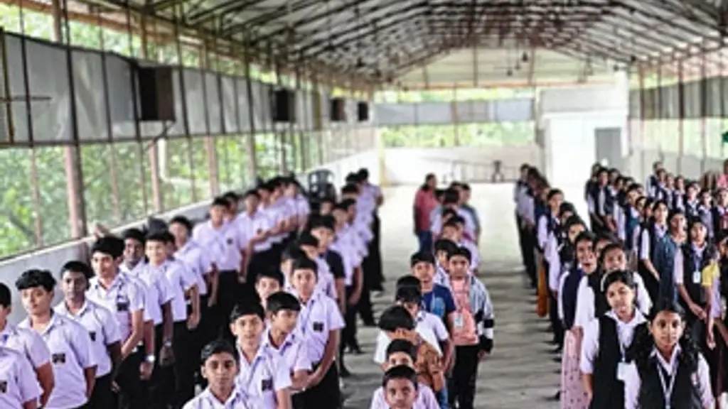 Sree Narayana Central School