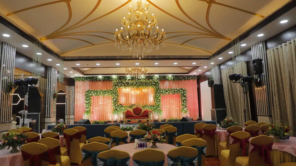 The Emerald Hotel & Siya Milan Banquets