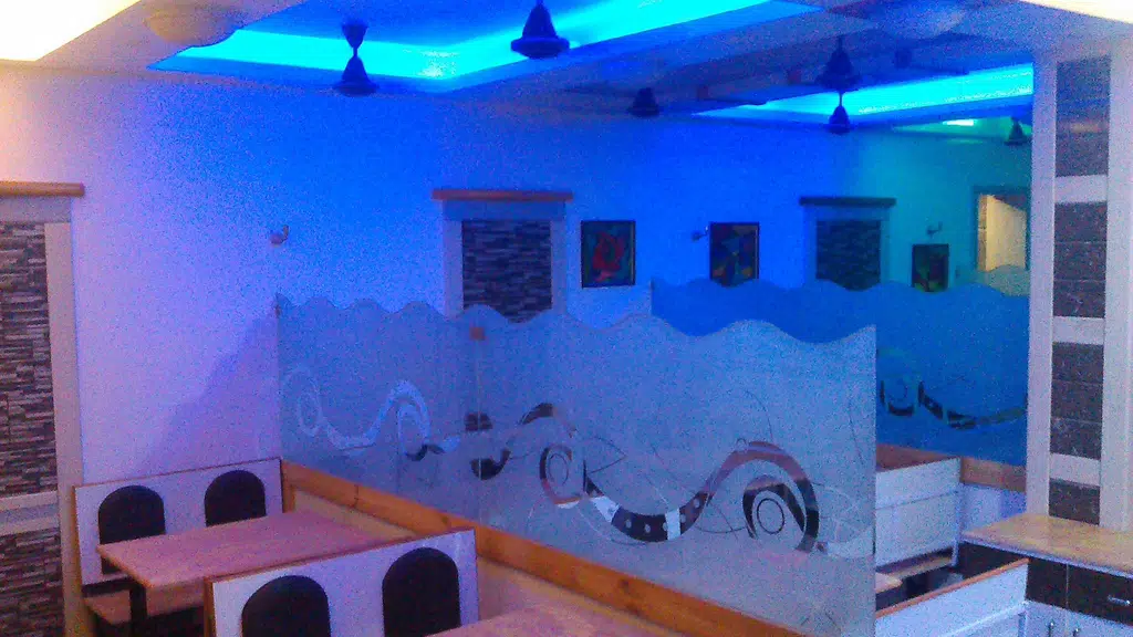 Hotel Sadanand Mourya Lodging and Boarding