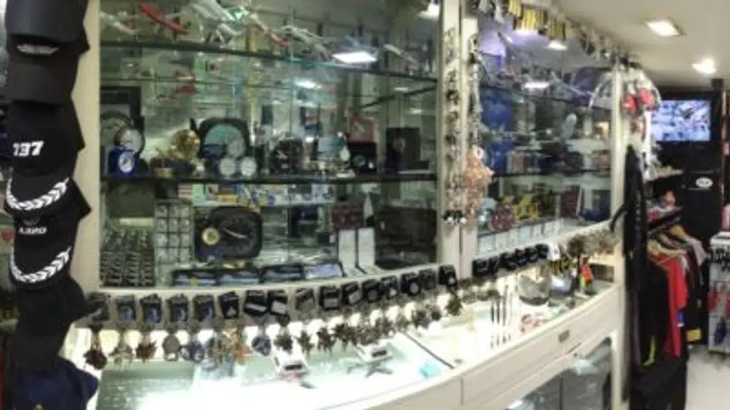 Mach9 The Pilot Shop