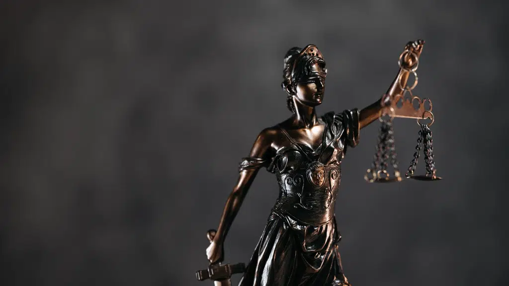 Menchirel & Associates