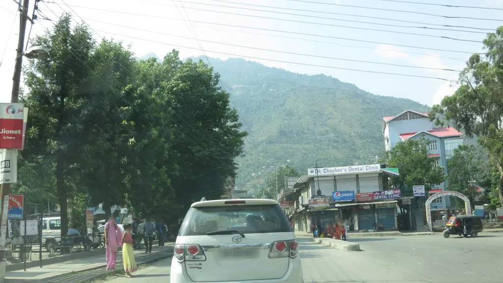 Tirthan Valley Tara Home Stay