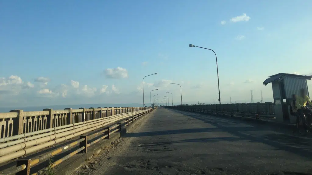 Koliabhomora Bridge