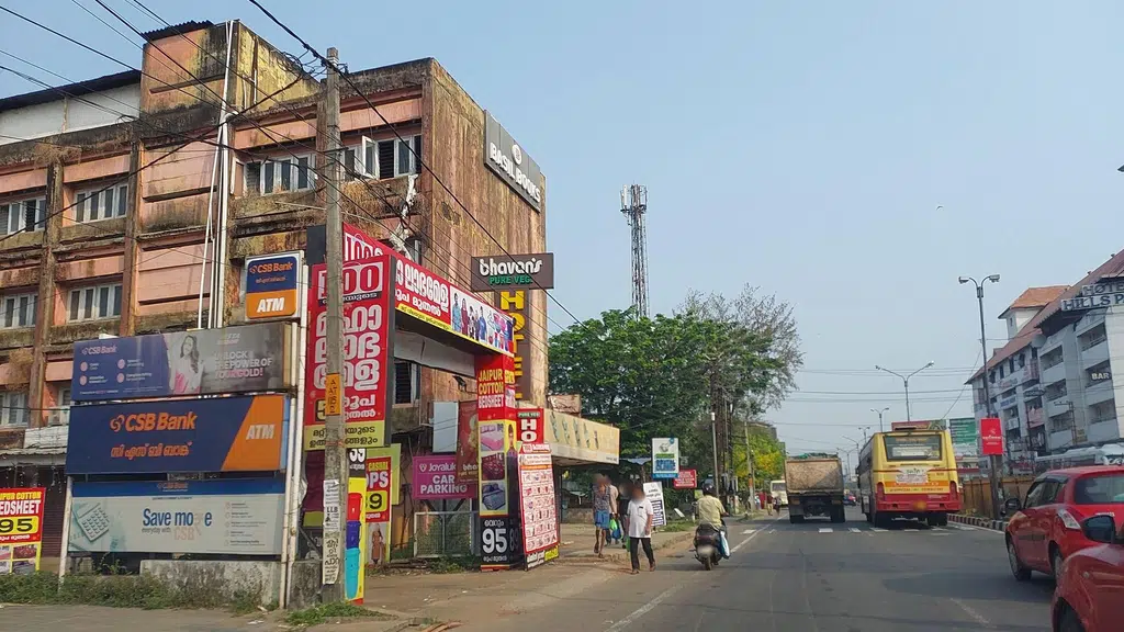 Metro Wedding Plaza - Best Textile Shop in Angamaly