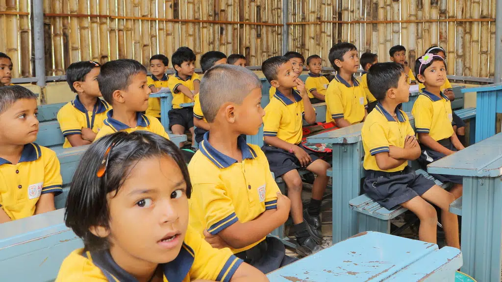 Aku's English Medium School