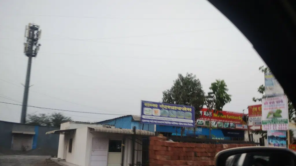 Pune - Yeshwant complex, Lonkar wasti offsite ATMs