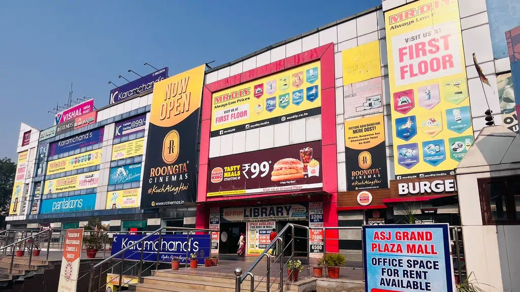 Grand Plaza