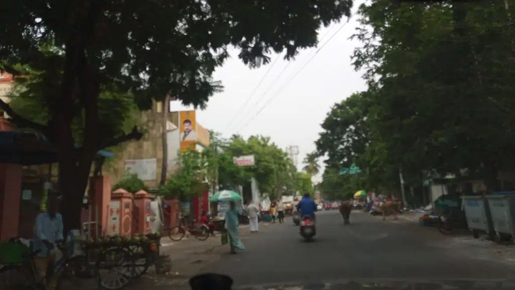Sri Sivan Malai Andavar Cloth Store