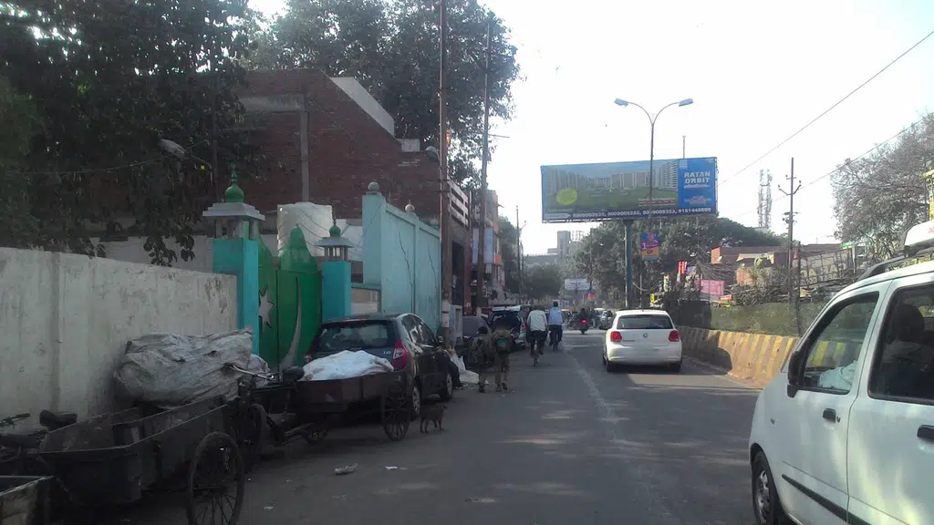Rangeen Machhliya & Dog Clinic