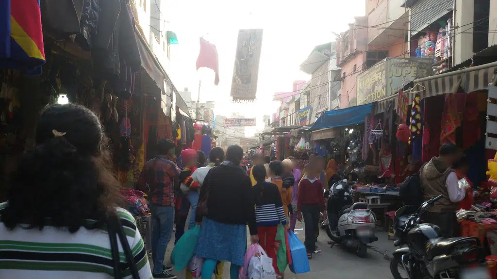 Nariman Vastra Bhandar